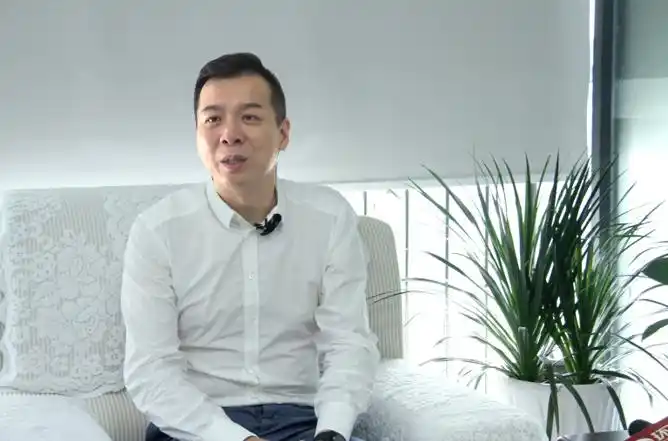中国线上文娱行业_传奇游戏IP价值重塑_传奇私服